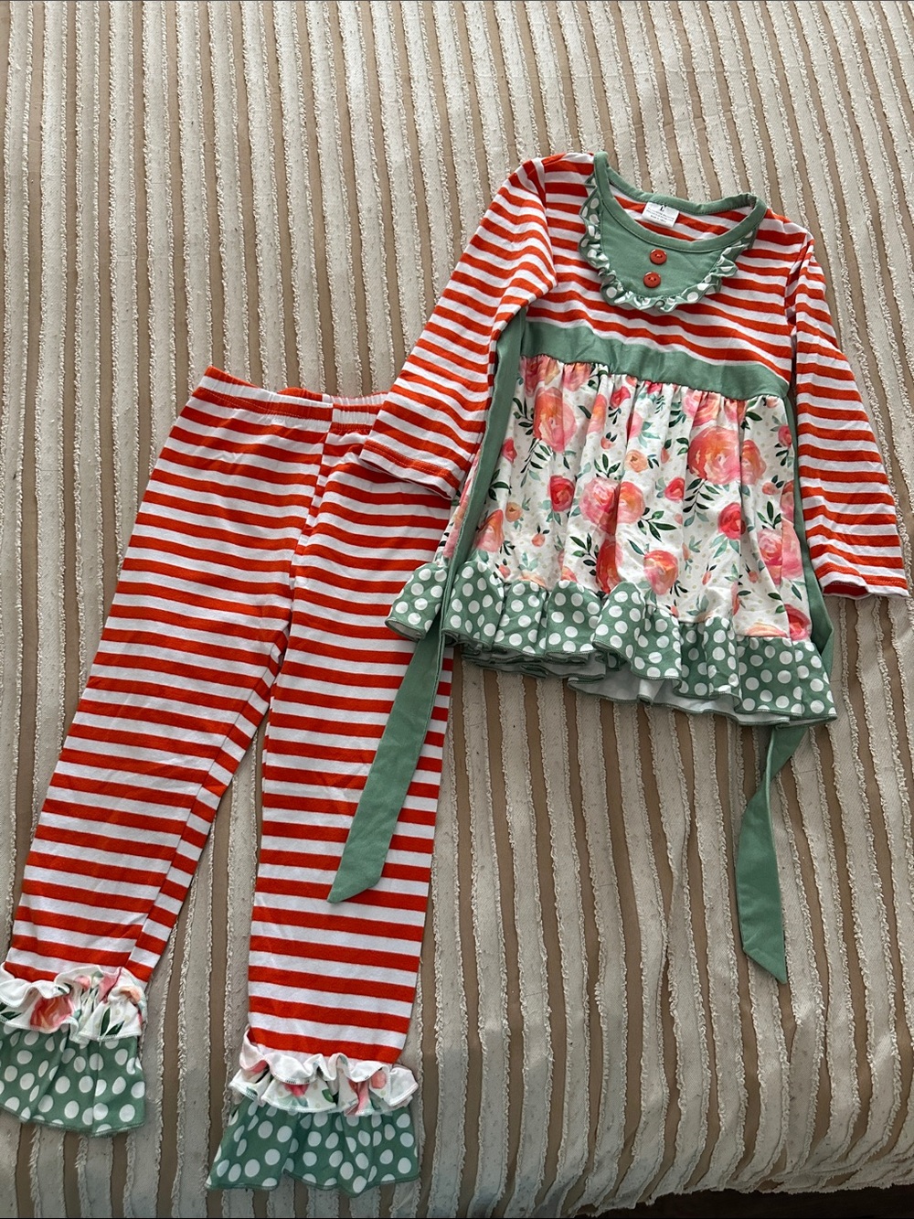 Girls' orange Stripe & Green Floral Set